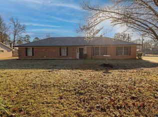 102 N Joann St, White Oak, TX 75693