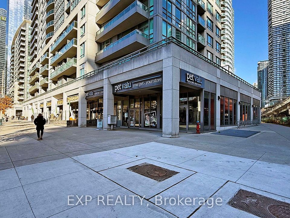 1st image of 25 Lower Simcoe St #1106