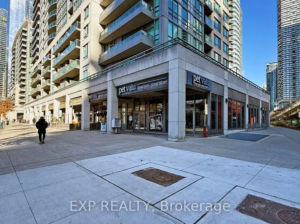 25 Lower Simcoe St #1106, Toronto, ON M5J 3A1