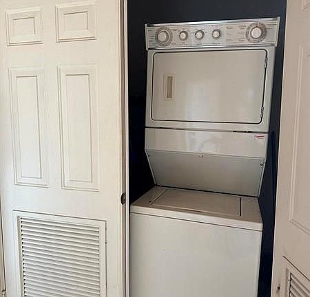 5th image of 8258 Mulligan Cir Unit B