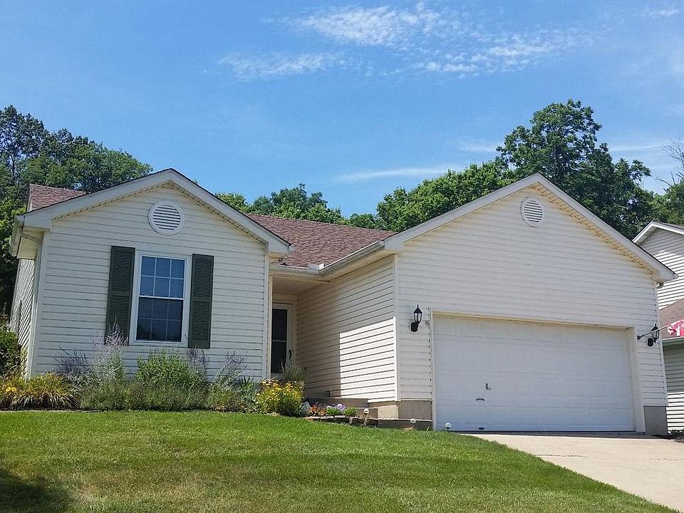 1st image of 7321 Shady Hollow Ln