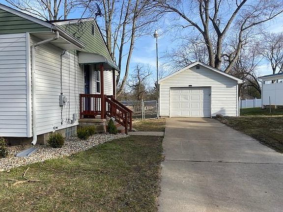 3rd image of 3117 Orchard Hill Dr