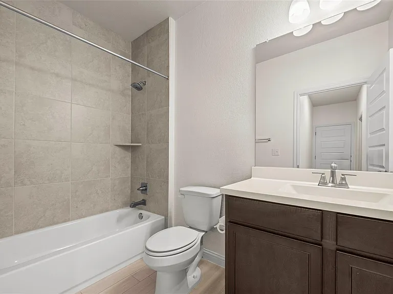 8011 Orizzonte St — Photo 20