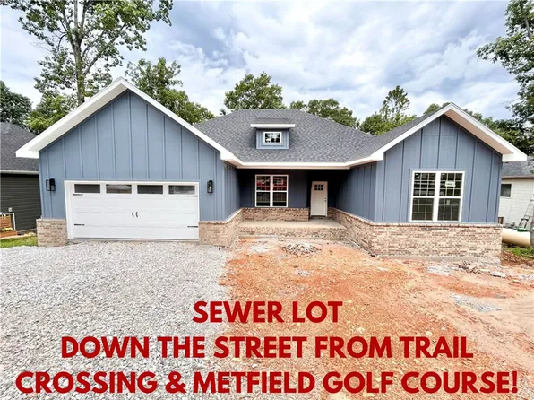 21 Harrington Dr, Bella Vista, AR 72715