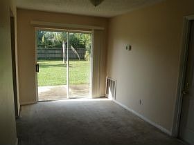 4th image of 330 Mirage Ave SE