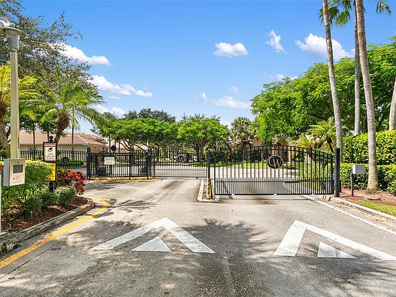 2nd image of 5147 NW 74th Manor