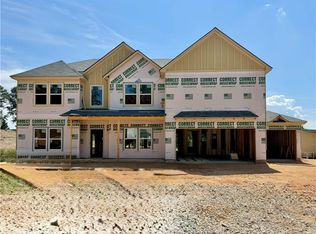 4271 Shirebrook Trl, Hoschton, GA 30548