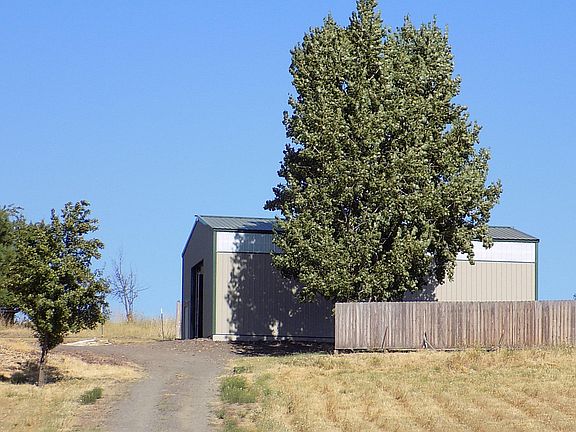 5th image of 285 Craiglea Dr