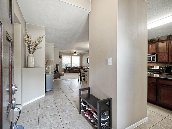 5th image of 16810 Jelly Park Stone Dr