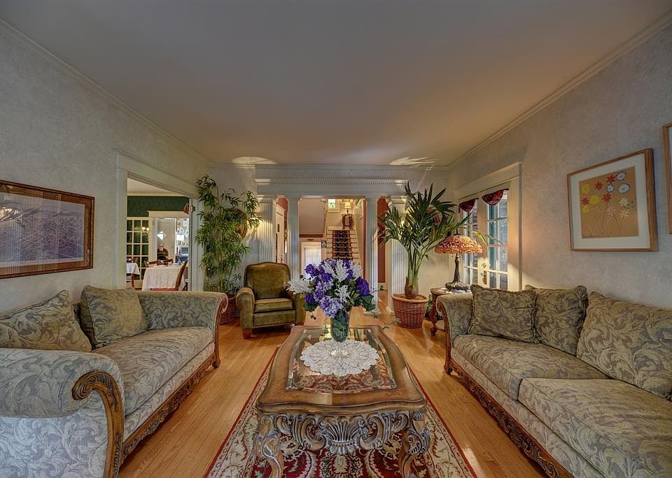 1804 S Park St, Brenham, TX 77833 MLS 75162228 Zillow