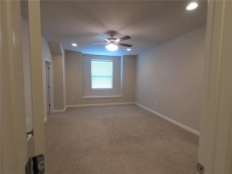 13800 Lyndhurst St #134 — Photo 9