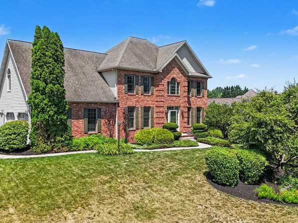1 Marina Dr, Camp Hill, PA 17011