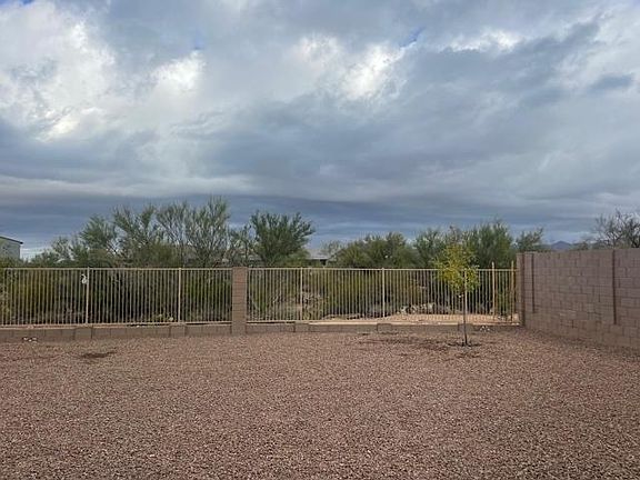 2nd image of 11556 S Calico Ln