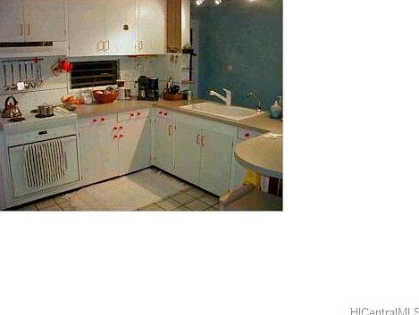 3rd image of 529 Kekupua St