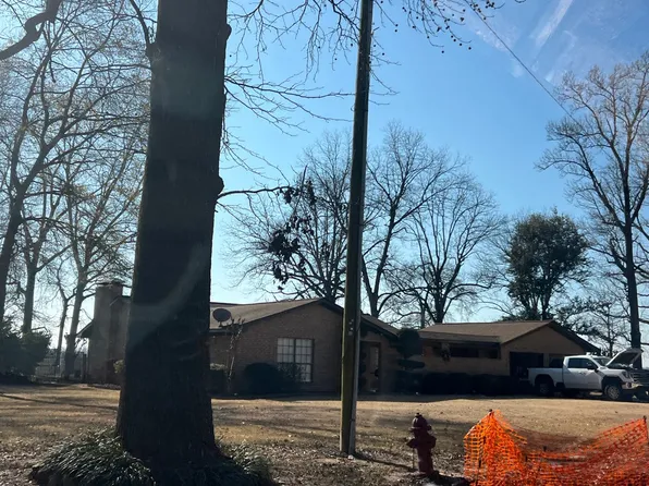 499 N 2nd St, Tillar, AR 71670