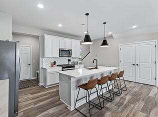 17986 Giants Way, Lakeville, MN 55044