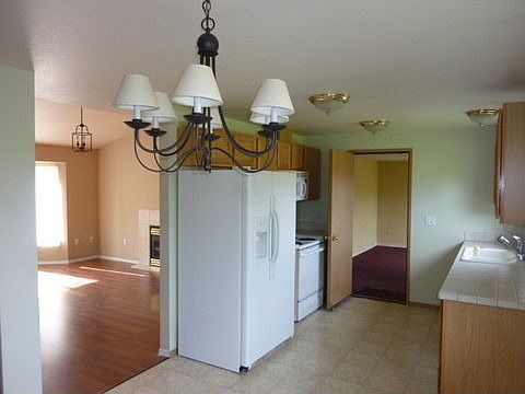 2nd image of 3919 I Ave
