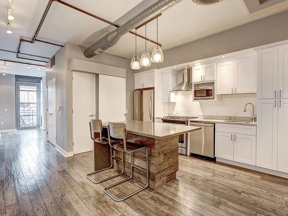 1st image of 1125 11th St NW APT 304