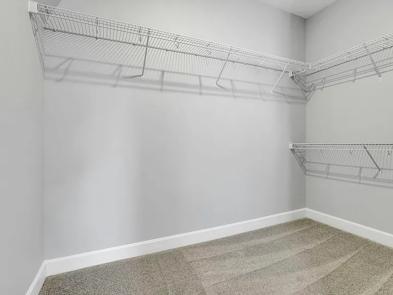 31 W Waterloo St #E — Photo 8