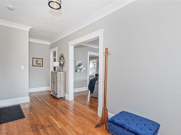 4th image of 2685 Euclid Heights Blvd APT 4