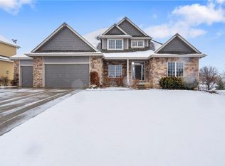 12501 Winston Ave, Urbandale, IA 50323