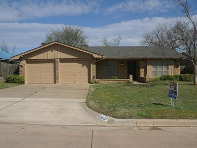 6905 NW Sprucewood Dr, Lawton, OK, 73505