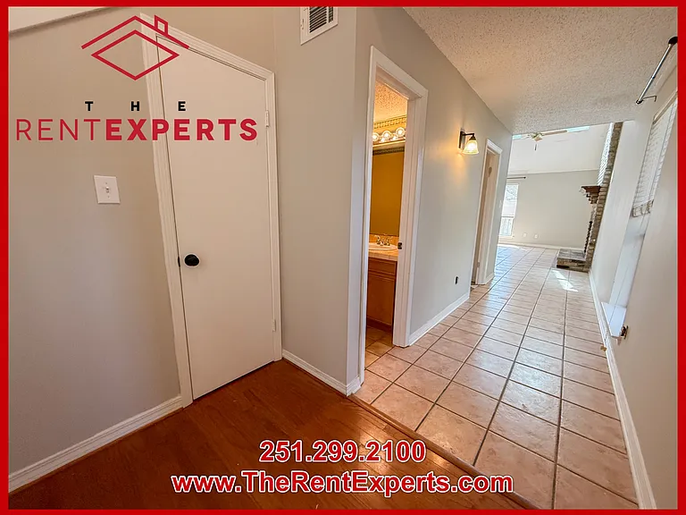 6533 Cedar Bend Ct — Photo 18