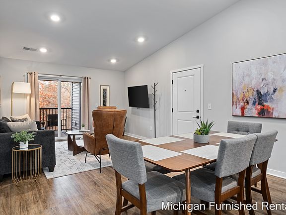 5th image of 4322 Pine Forest Blvd NE Unit 11