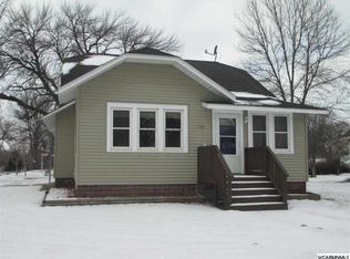 298 3rd St S, Wood Lake, MN 56297