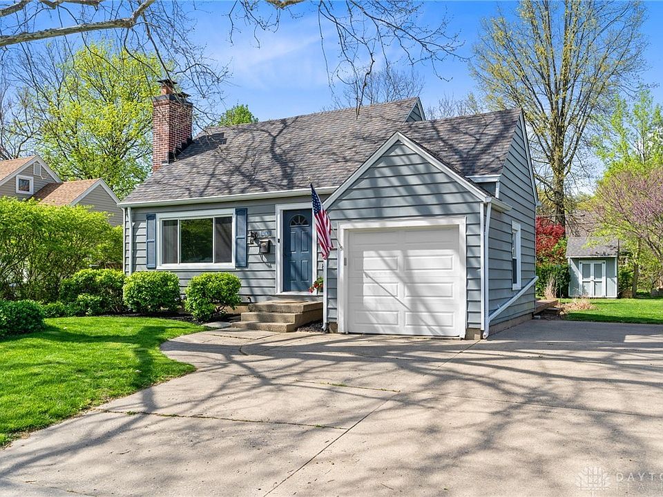 1st image of 77 Laura Ave