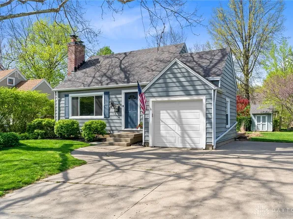 77 Laura Ave, Dayton, OH 45458