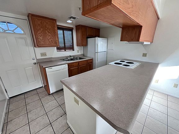 3rd image of 1717 E Glenn St #Hi1717-2103