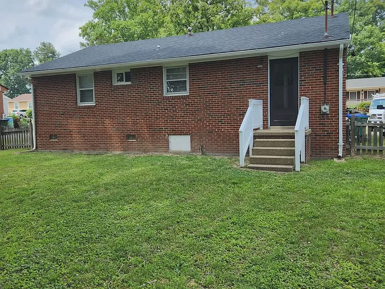 3919 Rusk Ave — Photo 12
