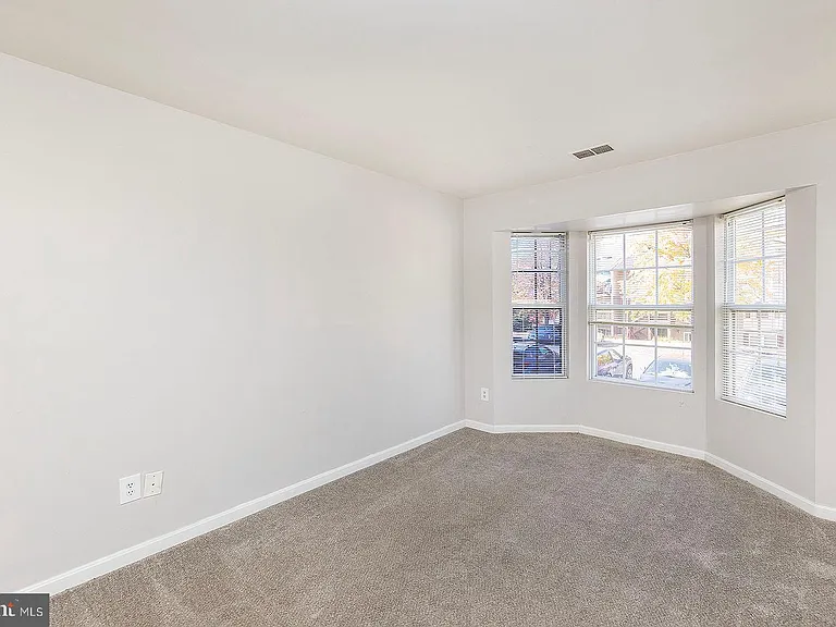113 Timberlake Ter #6 — Photo 24
