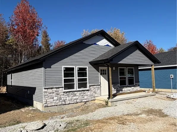 8003 Butler Road, Sellersburg, IN 47172