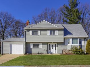10 Hazel Pl, Hazlet, NJ 07730