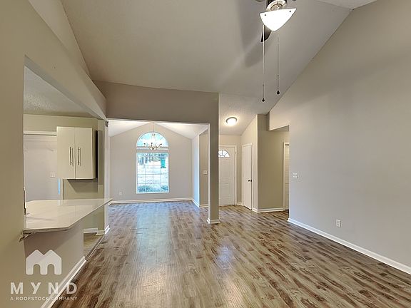 4th image of 632 Kilkenny Cir