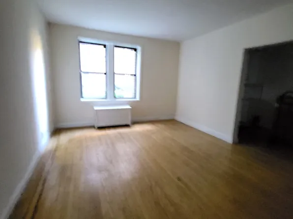 115-25 84th Avenue image 2 of 9