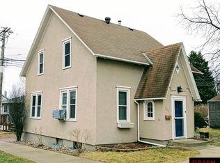 517 2nd St S, New Ulm, MN 56073
