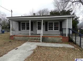 904 S 6th St, Hartsville, SC 29550