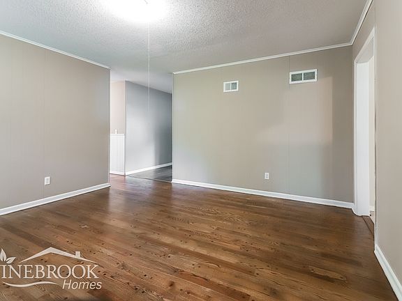 5th image of 9007 E 52nd St