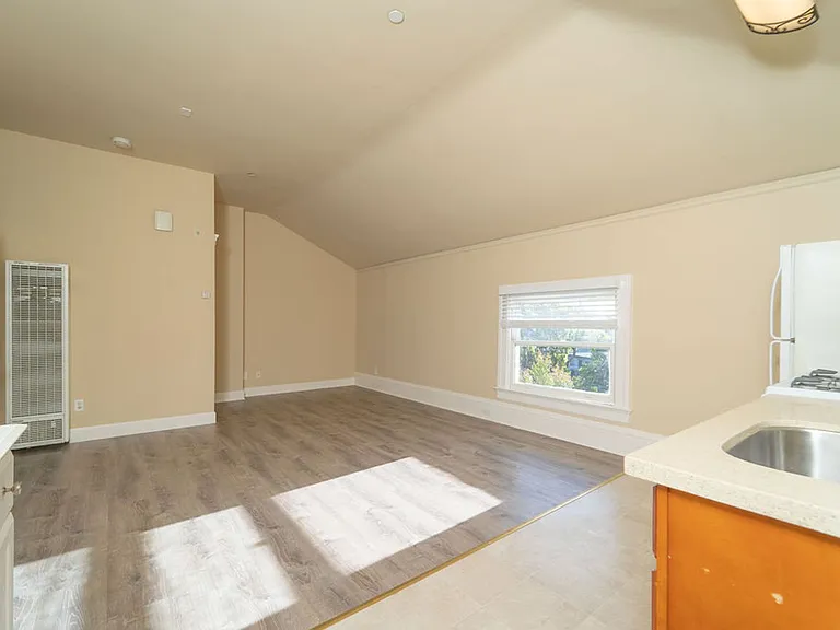 412 Monte Vista Ave. — Photo 7