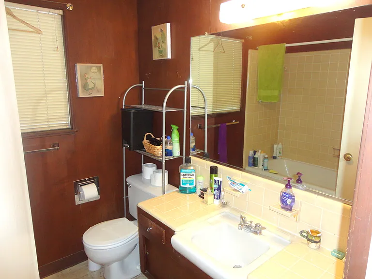 1700 Emilie Ln #A — Photo 6