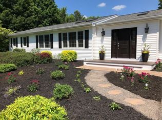 1175 Willis Hill Rd, Victor, NY 14564