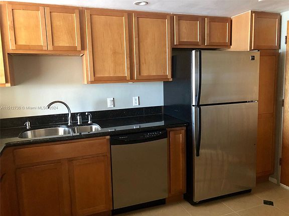 5th image of 1351 NE Miami Gardens Dr APT 1002E