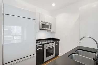 Rented by RELO REDAC INC.