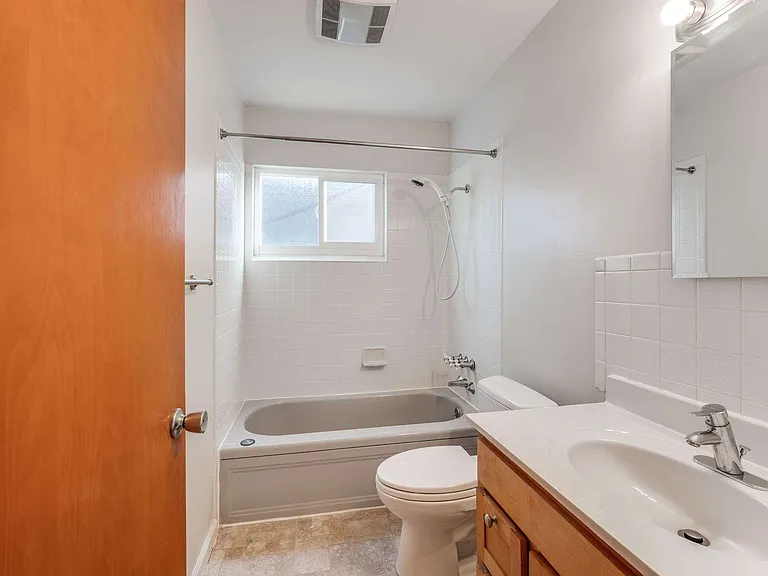 1624 Josephine St #1 — Photo 18