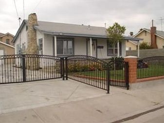 2nd image of 3209 Bartlett Ave
