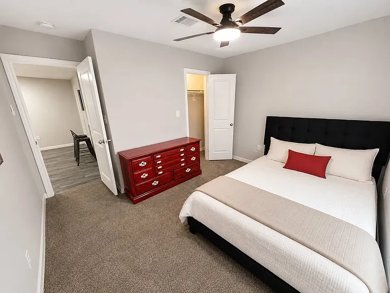 3208 Holman St #2 — Photo 5