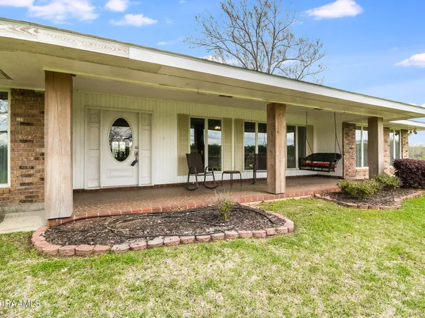 297 Highway 744, Opelousas, LA 70570